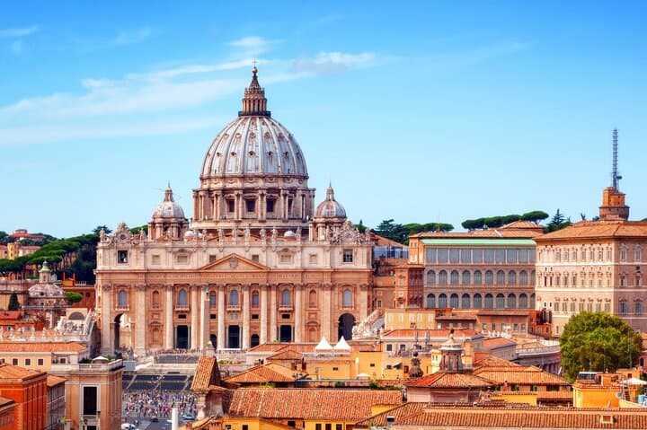 Vatican Tour: Vatican Museums Sistine Chapel & St Peter Basilica image 2