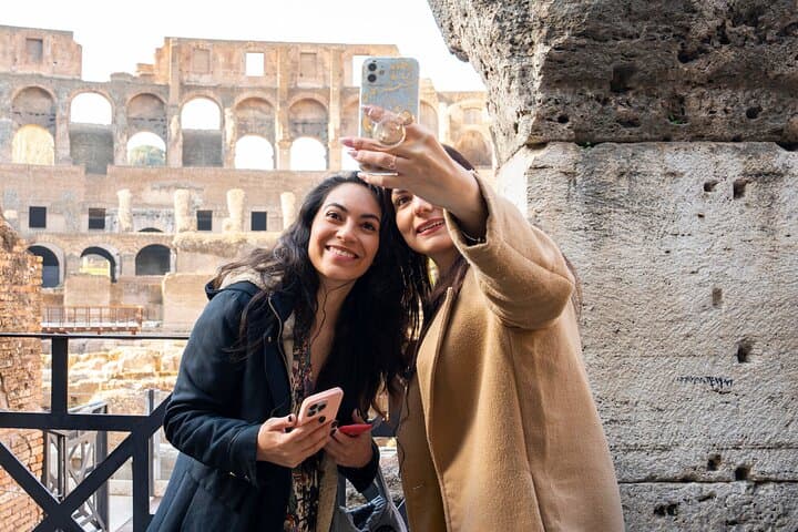Colosseum, Roman Forum and Palatine Hill guided tour image 4