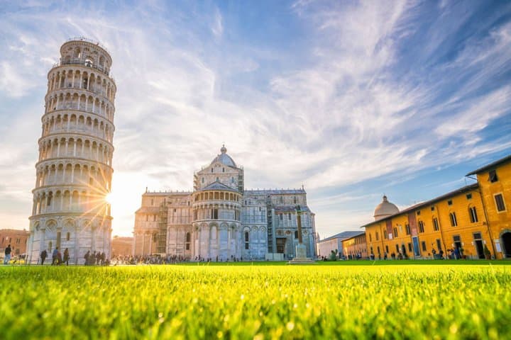 Florence and Pisa Day trip to from Rome by high-speed train image 3